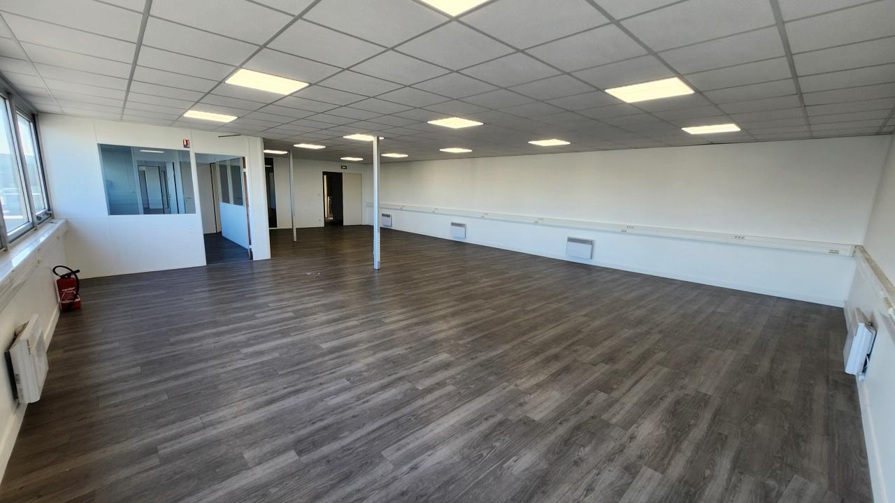 Entrepôt Sucy-en-Brie 4990m² Location entrepôt Sucy-en-Brie Val-de-Marne OLLOG2426577 7